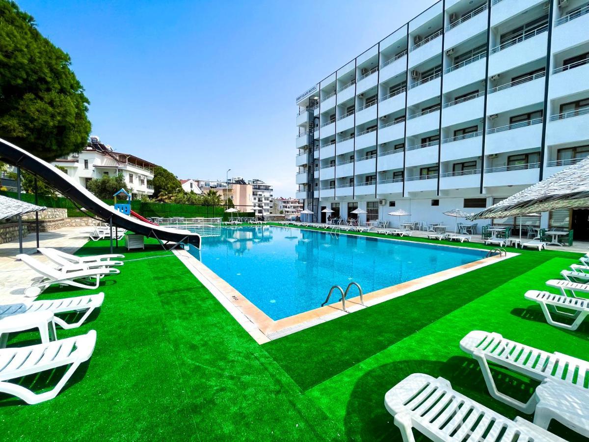 Hotel First Class Didim Eksteriør bilde