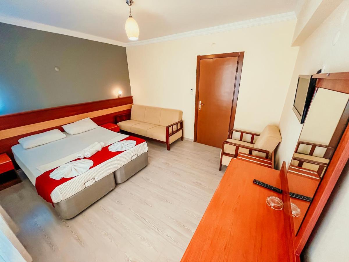 Hotel First Class Didim Eksteriør bilde