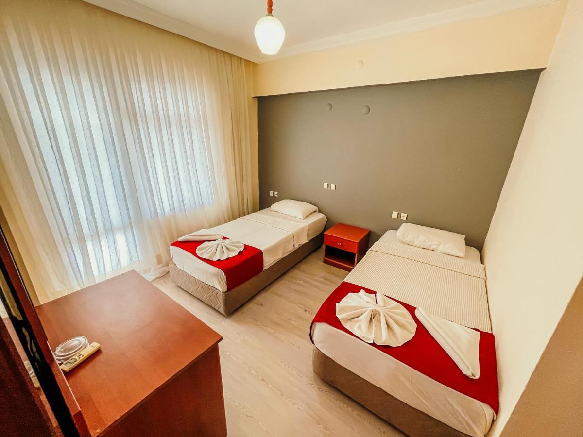 Hotel First Class Didim Eksteriør bilde