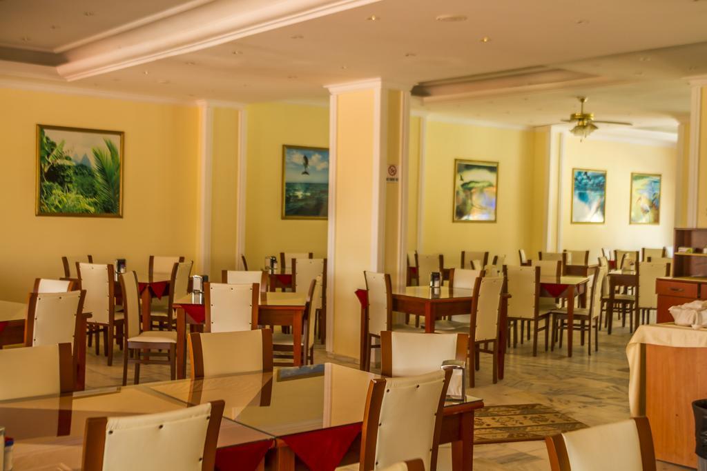 Hotel First Class Didim Eksteriør bilde