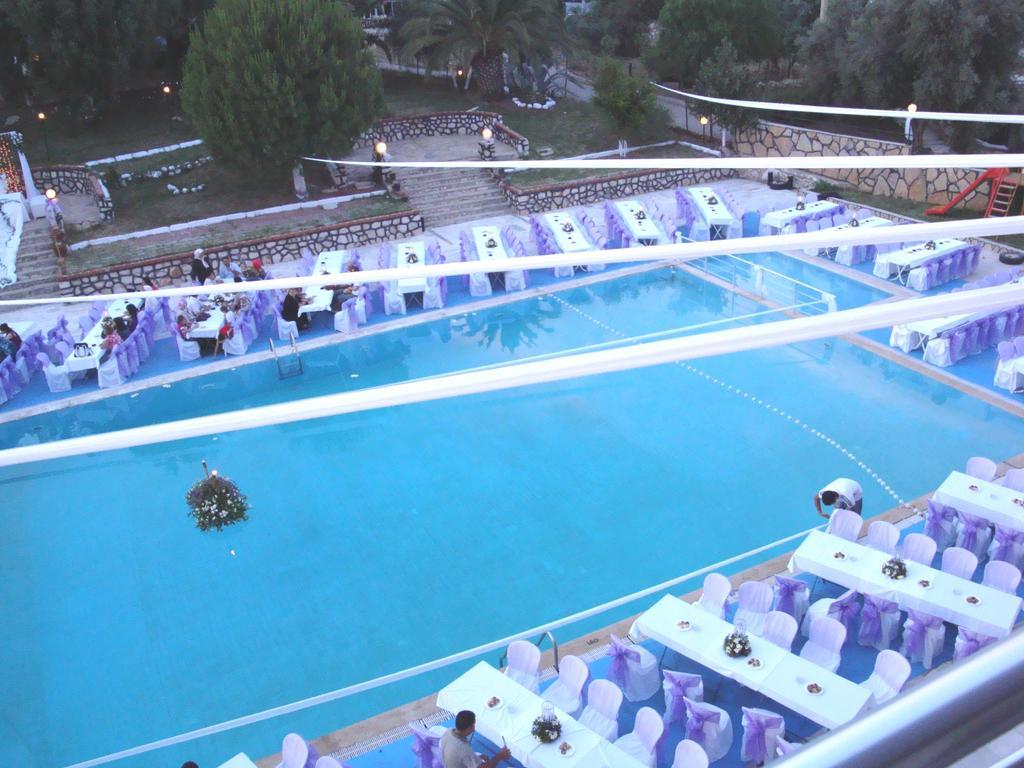 Hotel First Class Didim Eksteriør bilde