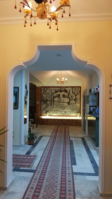 Hotel First Class Didim Eksteriør bilde