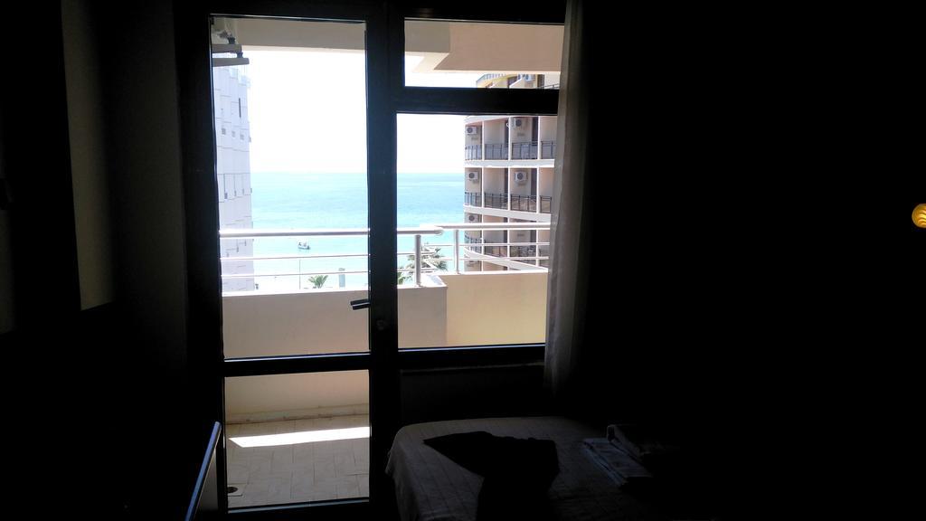 Hotel First Class Didim Eksteriør bilde